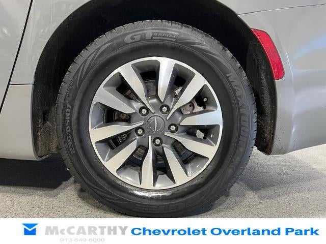 2022 Chrysler Pacifica Hybrid Touring L