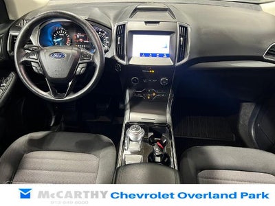 2020 Ford Edge SE