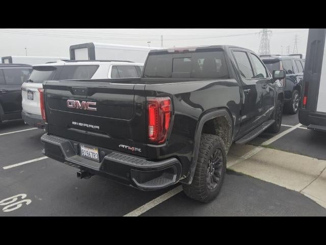2023 GMC Sierra 1500 AT4X