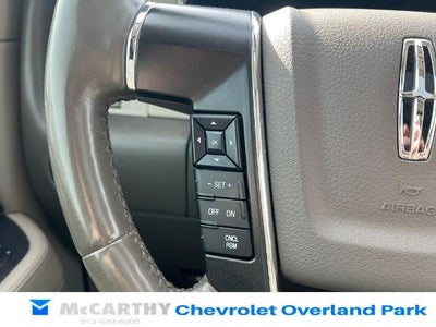 2015 Lincoln Navigator L Base