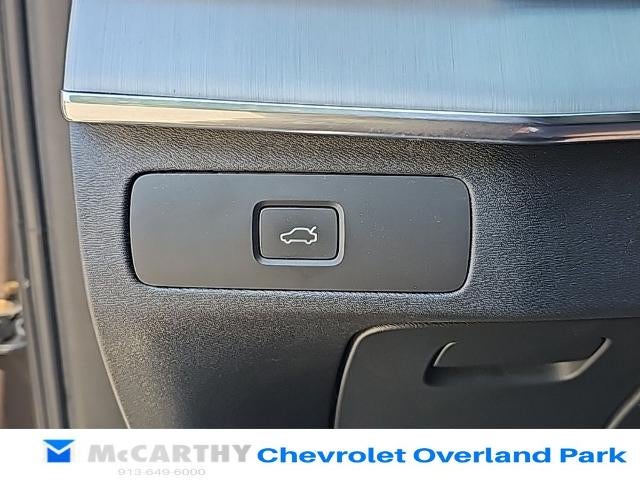 2023 Volvo XC90 Core