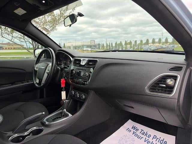 2014 Chrysler 200 Touring