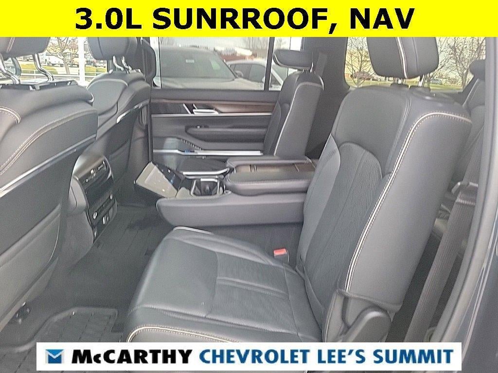 2023 Jeep Grand Wagoneer L Series II