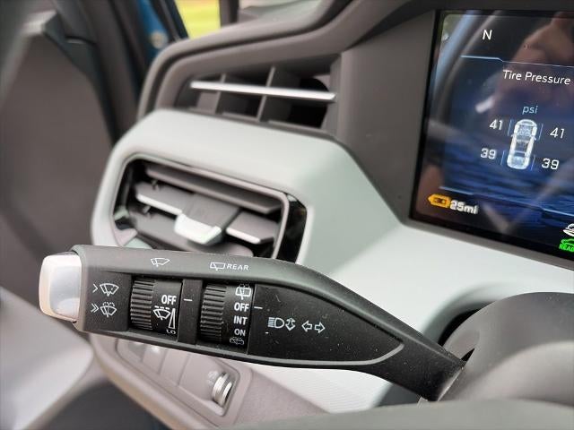 2027 Chevrolet Bolt FWD 4dr LT