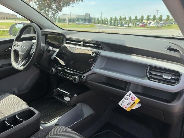2027 Chevrolet Bolt FWD 4dr LT