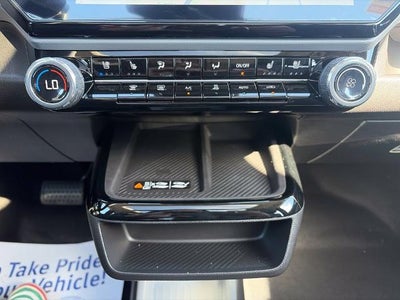 2027 Chevrolet Bolt FWD 4dr RS