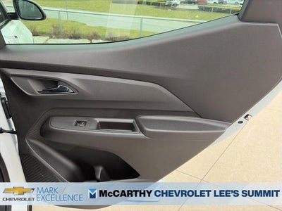 2027 Chevrolet Bolt FWD 4dr RS