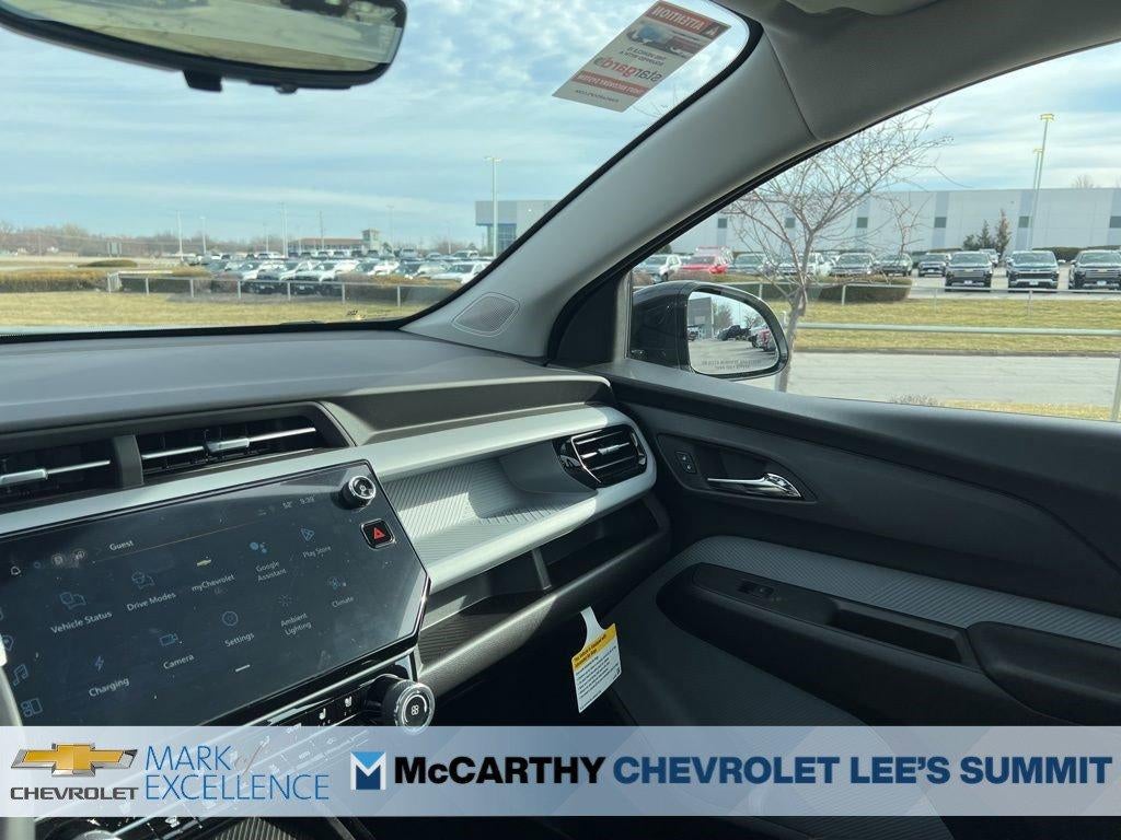 2027 Chevrolet Bolt FWD 4dr RS