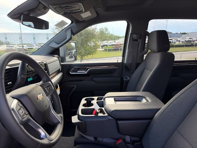 2026 Chevrolet Silverado 3500 HD Crew Cab Long Box 4-Wheel Drive LT