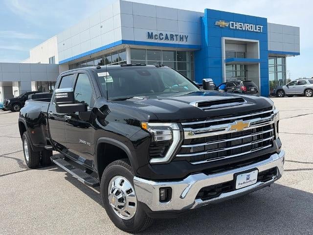 2026 Chevrolet Silverado 3500 HD Crew Cab Long Box 4-Wheel Drive LTZ