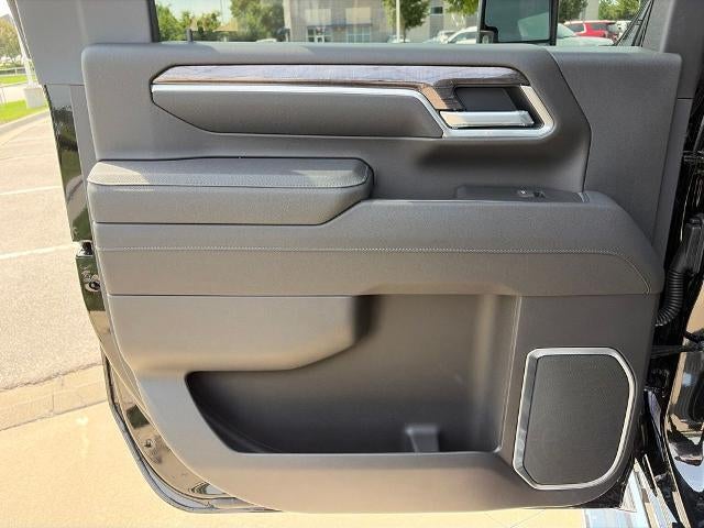 2026 Chevrolet Silverado 3500 HD Crew Cab Long Box 4-Wheel Drive LTZ