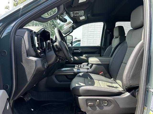 2026 Chevrolet Silverado 2500 HD Crew Cab Standard Box 4-Wheel Drive ZR2