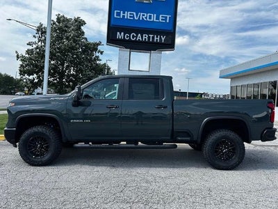 2026 Chevrolet Silverado 2500 HD Crew Cab Standard Box 4-Wheel Drive ZR2