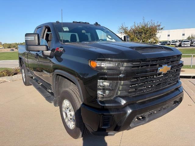 Used 2026 Chevrolet Silverado 2500HD Custom with VIN 1GC5KME75TF110413 for sale in Kansas City