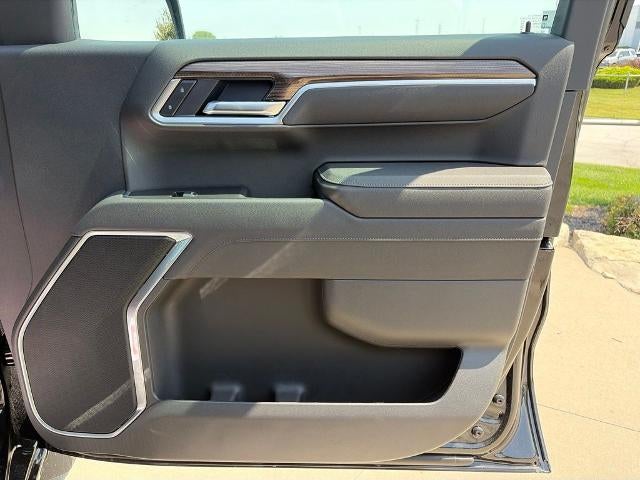 2026 Chevrolet Silverado 1500 Crew Cab Short Box 4-Wheel Drive RST