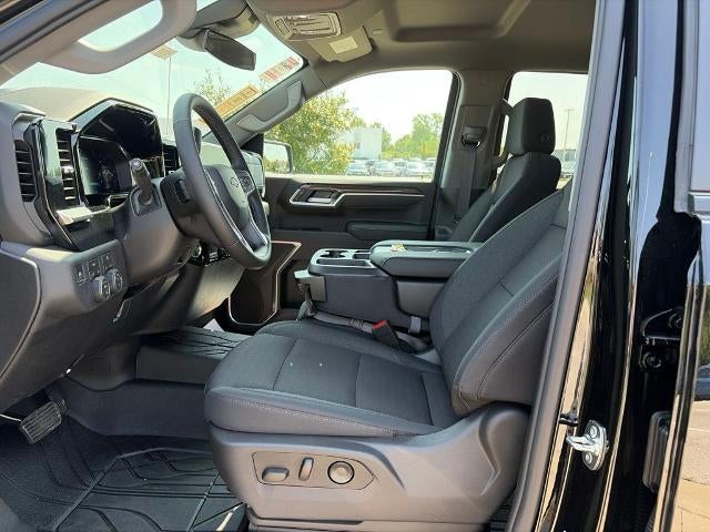 2026 Chevrolet Silverado 1500 Crew Cab Short Box 4-Wheel Drive RST