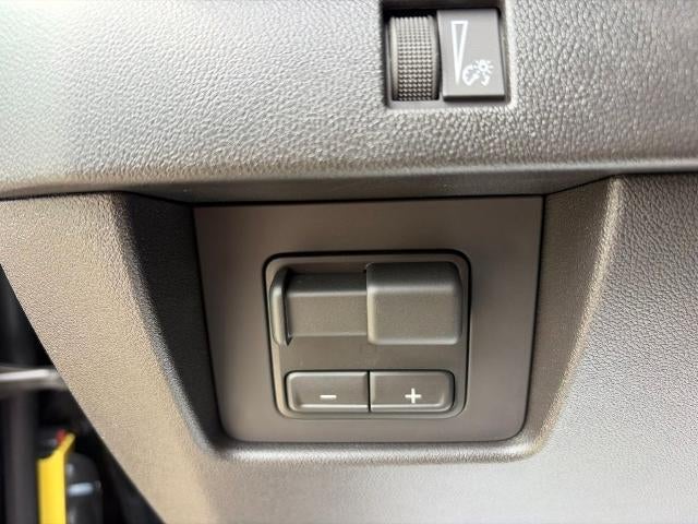 2026 Chevrolet Colorado Crew Cab Short Box 4-Wheel Drive Work Truck