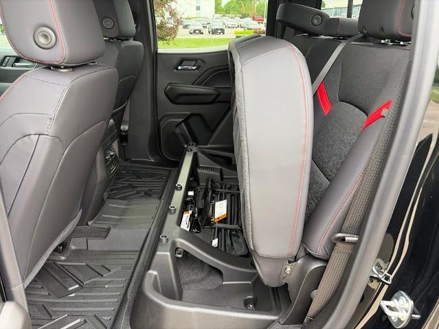 2026 Chevrolet Colorado Z71 - Photo 36