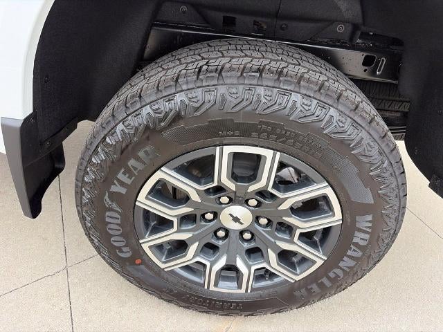 2026 Chevrolet Colorado Crew Cab Short Box 4-Wheel Drive Z71