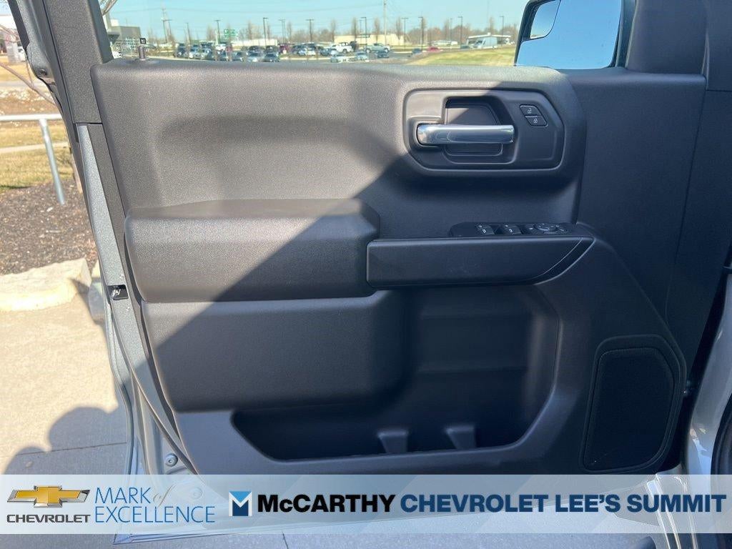 2026 Chevrolet Silverado 1500 Double Cab Standard Box 4-Wheel Drive Custom