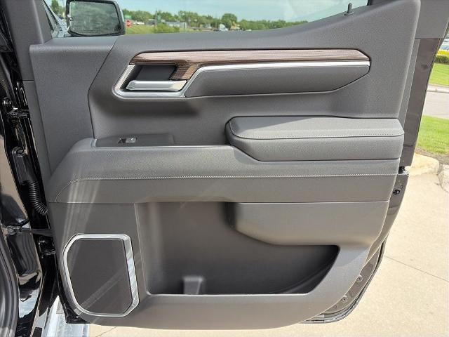 2026 Chevrolet Silverado 1500 Crew Cab Short Box 4-Wheel Drive LT 1LT