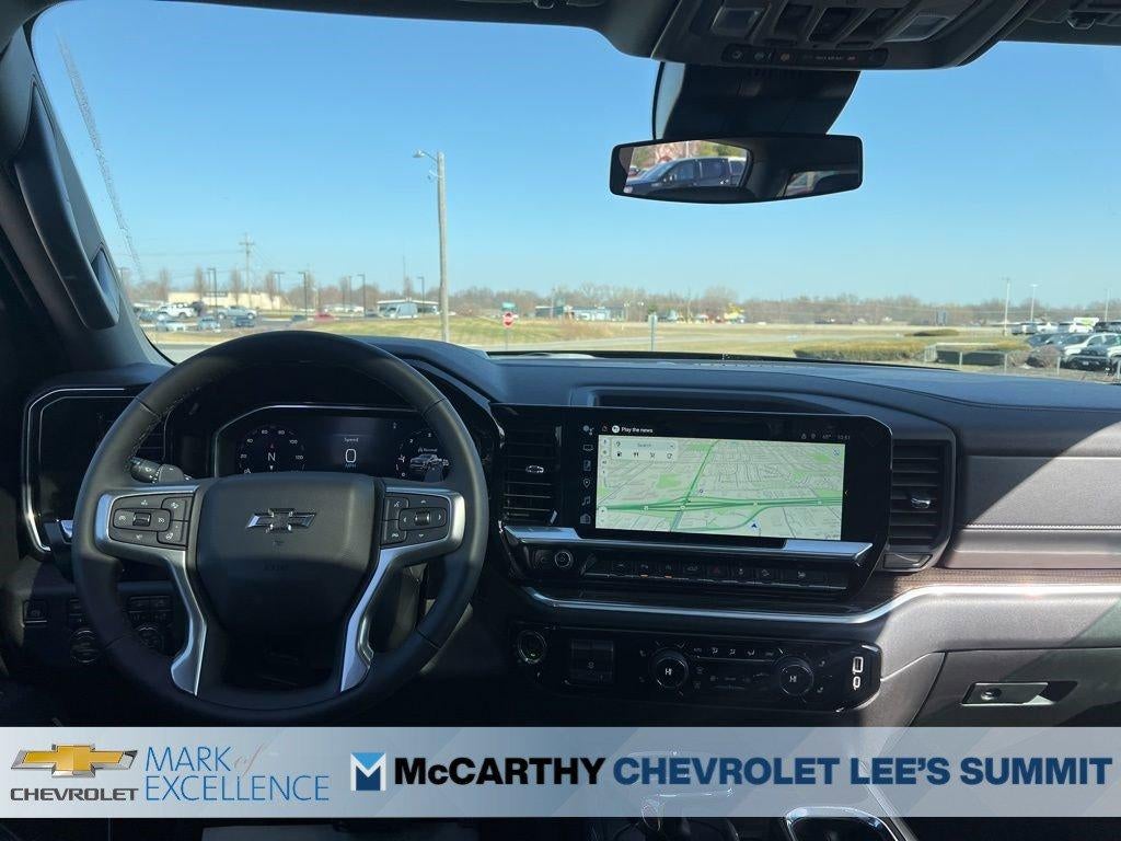 2026 Chevrolet Silverado 1500 Crew Cab Short Box 4-Wheel Drive RST