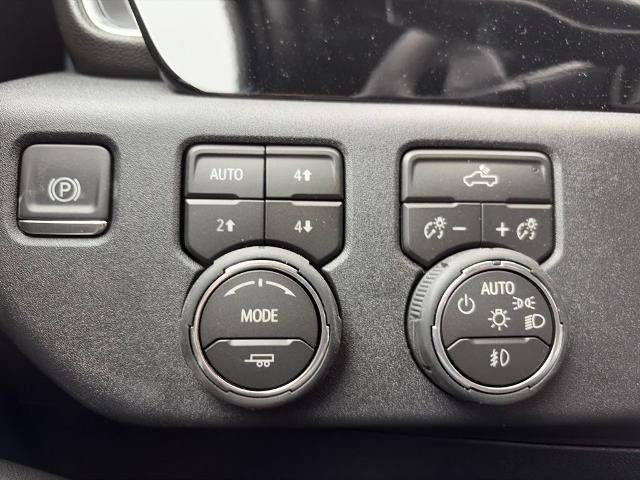 2026 Chevrolet Silverado 1500 Crew Cab Short Box 4-Wheel Drive RST