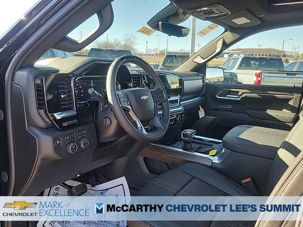 2026 Chevrolet Silverado 1500 Crew Cab Short Box 4-Wheel Drive High Country