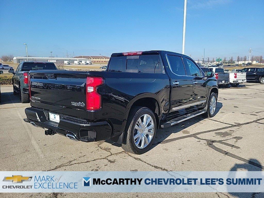 2026 Chevrolet Silverado 1500 Crew Cab Short Box 4-Wheel Drive High Country