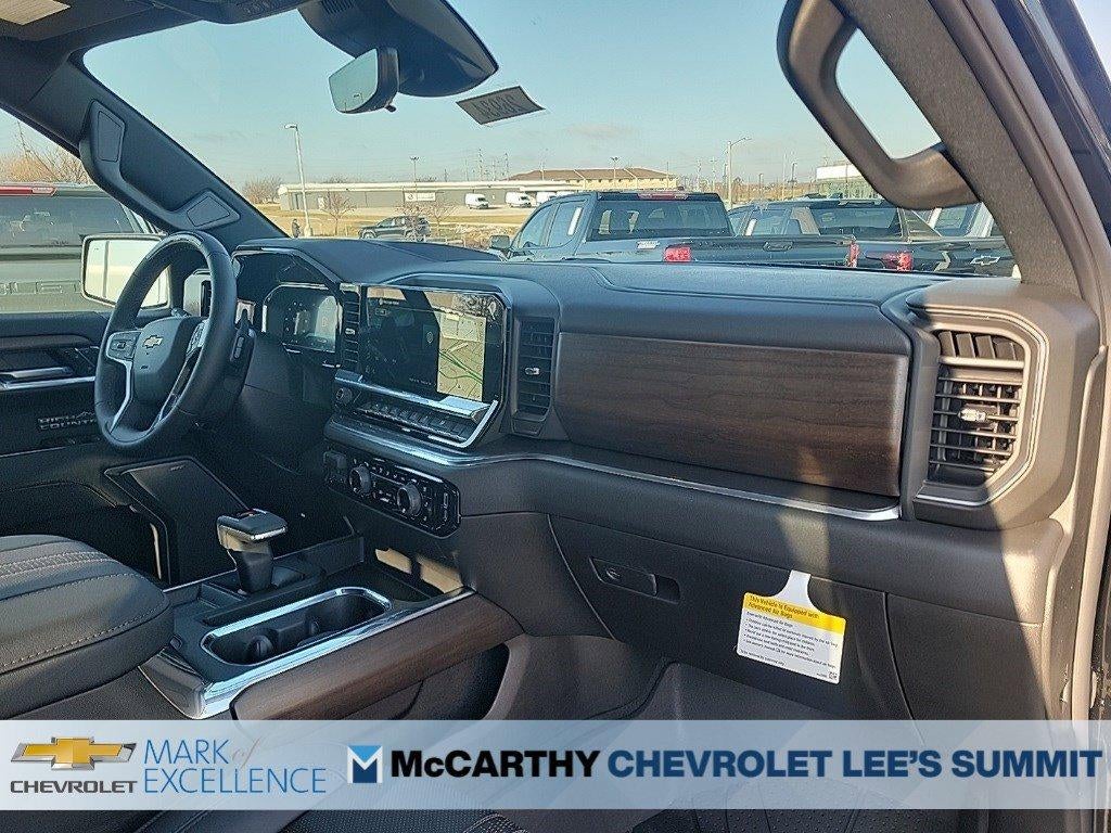 2026 Chevrolet Silverado 1500 Crew Cab Short Box 4-Wheel Drive High Country