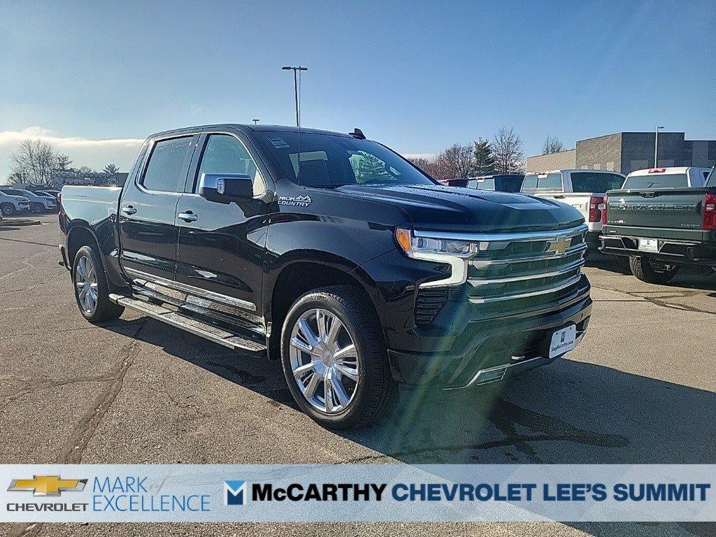 2026 Chevrolet Silverado 1500 Crew Cab Short Box 4-Wheel Drive High Country