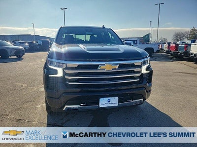 2026 Chevrolet Silverado 1500 Crew Cab Short Box 4-Wheel Drive High Country