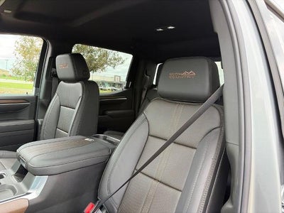 2026 Chevrolet Silverado 1500 Crew Cab Short Box 4-Wheel Drive High Country