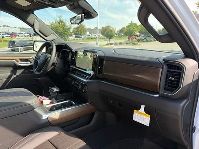 2026 Chevrolet Silverado 1500 Crew Cab Short Box 4-Wheel Drive High Country