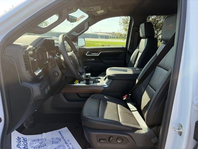 2026 Chevrolet Silverado 1500 Crew Cab Short Box 4-Wheel Drive High Country