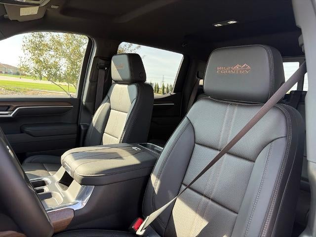 2026 Chevrolet Silverado 1500 Crew Cab Short Box 4-Wheel Drive High Country
