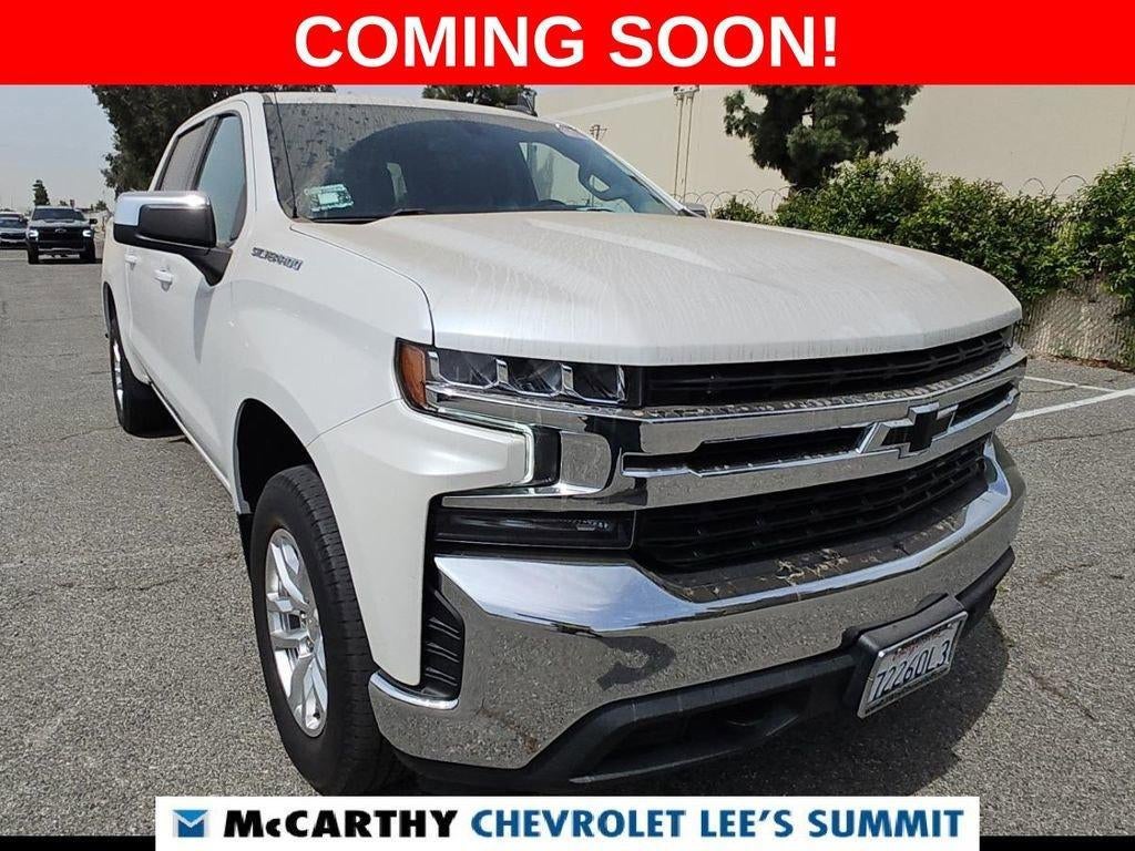 Used 2022 Chevrolet Silverado 1500 Limited LT with VIN 1GCUYDED5NZ222923 for sale in Kansas City
