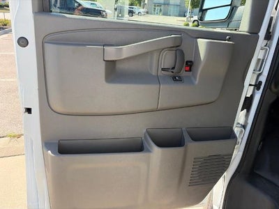 2025 Chevrolet Express Cargo Base