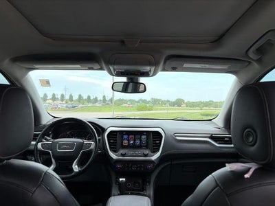 2017 GMC Acadia SLT