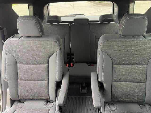 2026 Chevrolet Traverse LT - Photo 25