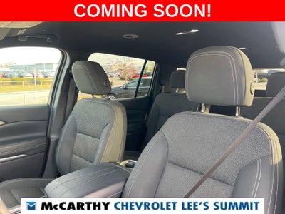 2025 Chevrolet Traverse LT