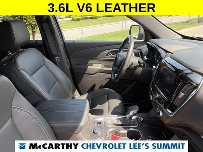 2023 Chevrolet Traverse LT Leather
