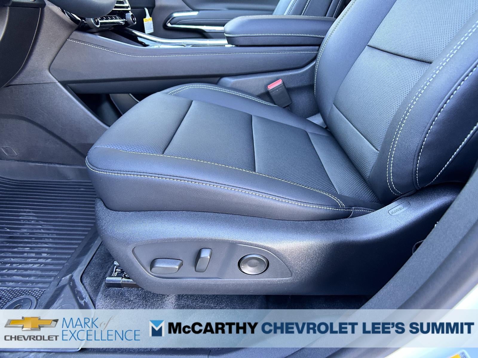 2026 Chevrolet Traverse LT w/2LT