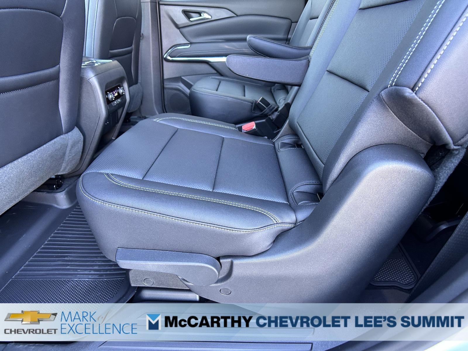 2026 Chevrolet Traverse LT w/2LT