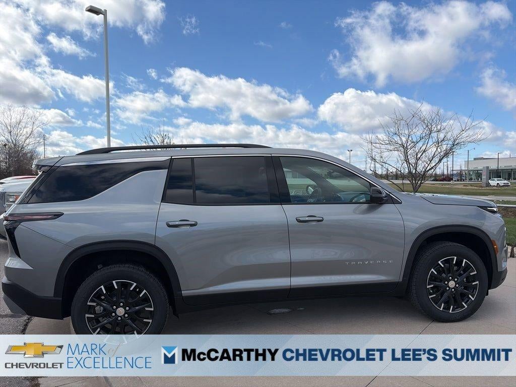 2026 Chevrolet Traverse LT w/2LT