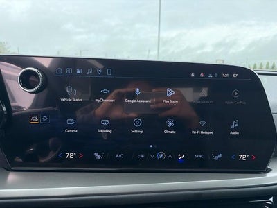 2027 Chevrolet Traverse LT w/2LT