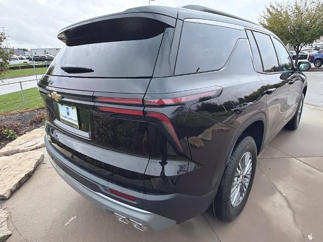 2027 Chevrolet Traverse LT w/2LT