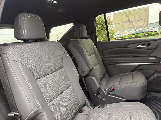 2027 Chevrolet Traverse LT w/2LT