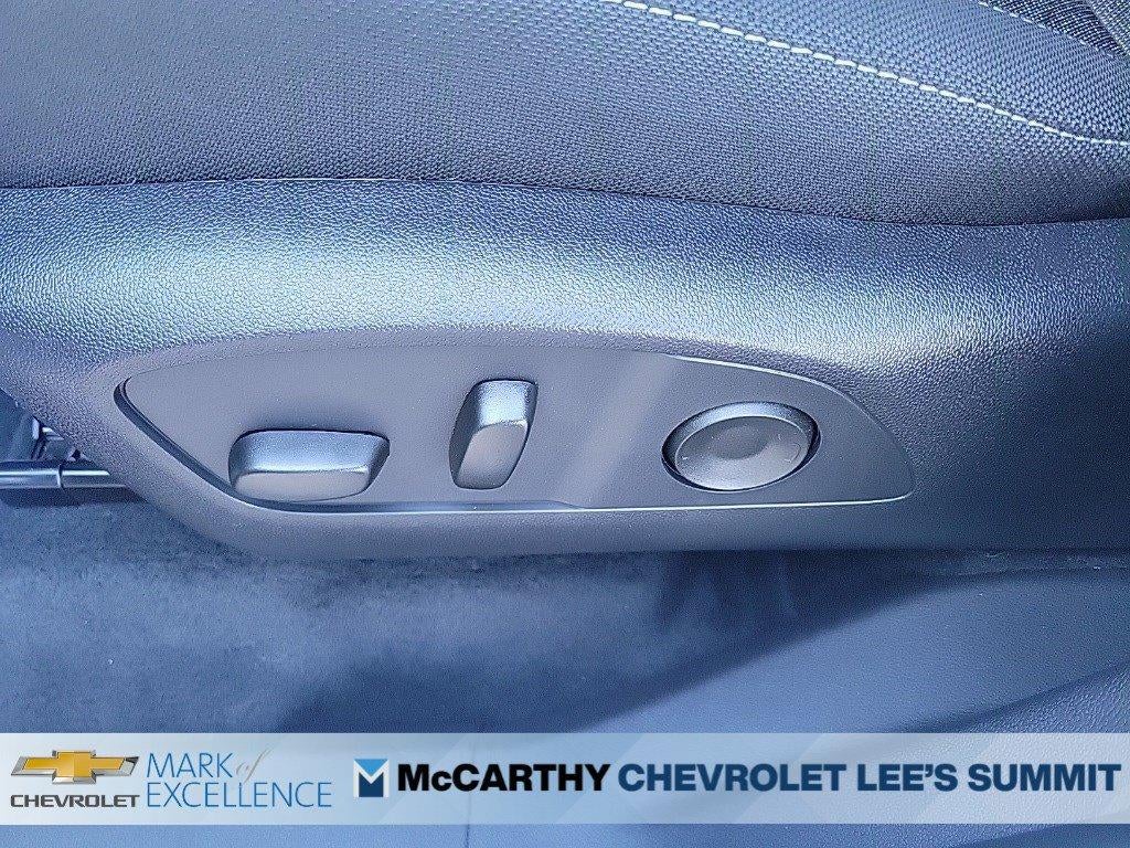 2026 Chevrolet Traverse LT w/2LT