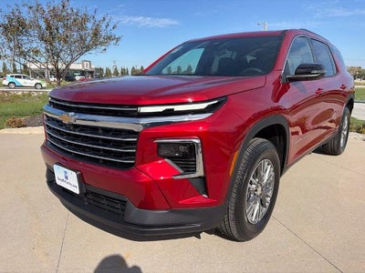 2027 Chevrolet Traverse LT w/2LT